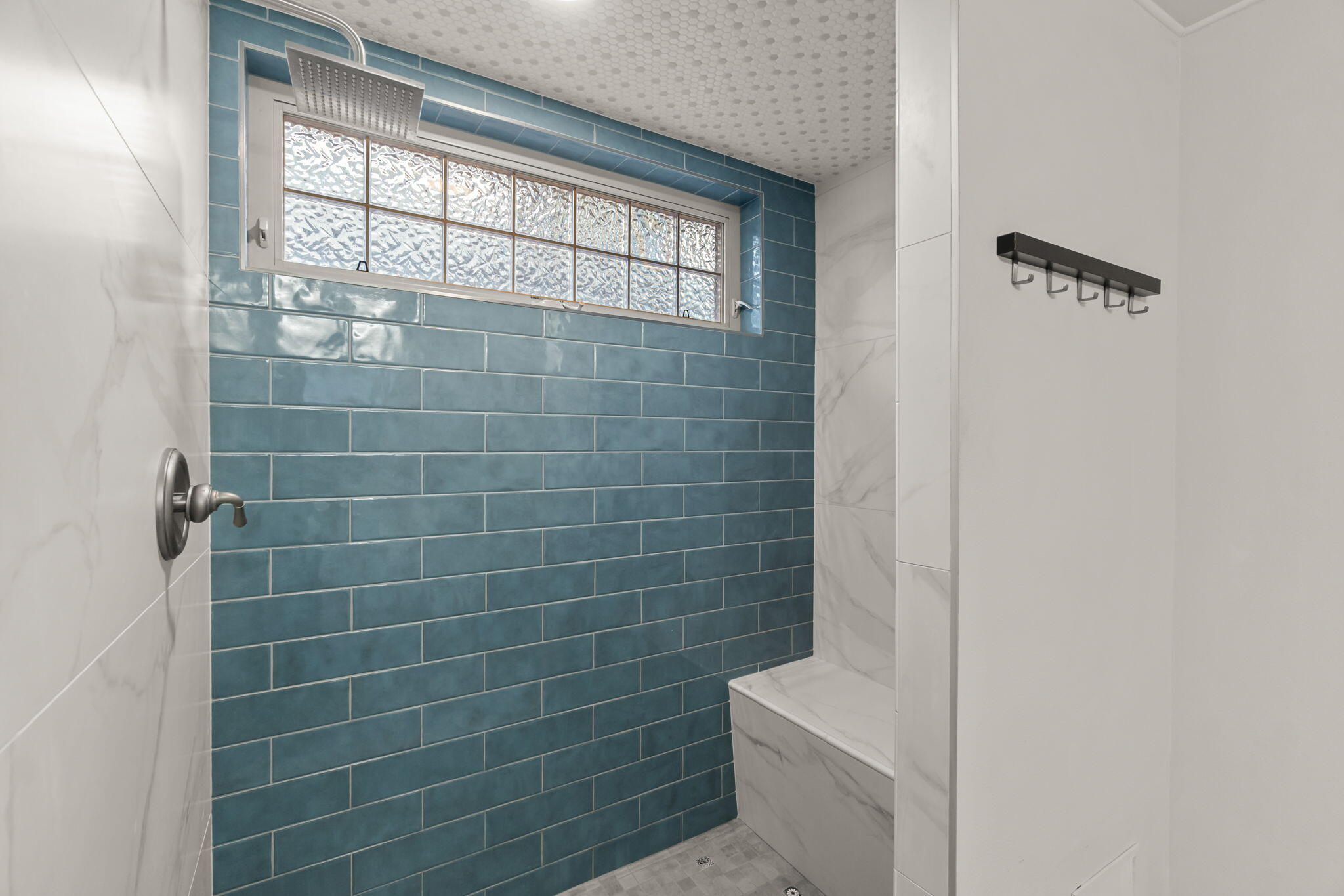 Broken Top - Residential