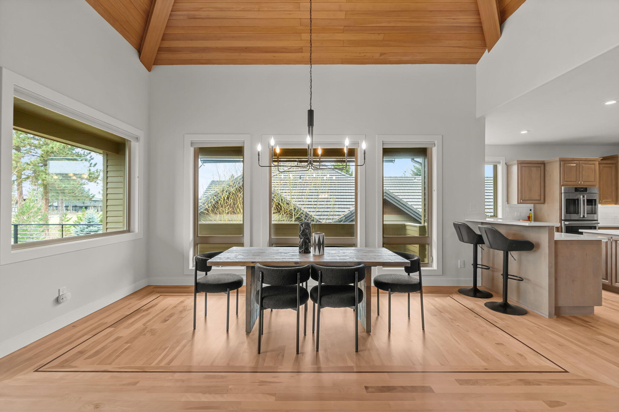 Broken Top - Residential