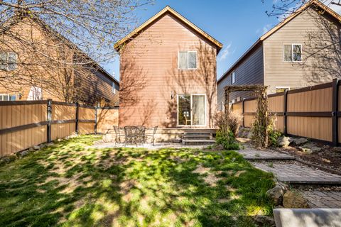 Tiny photo for 63137 Britta Street, Bend, OR 97703 (MLS # 220219663)