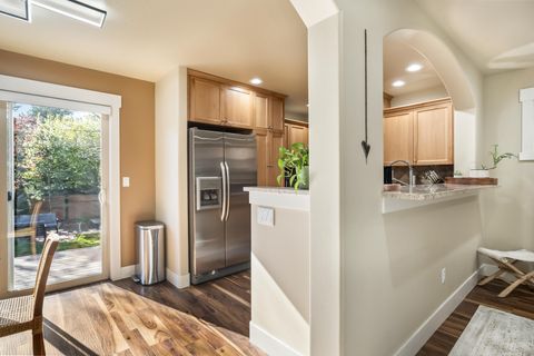 Tiny photo for 63137 Britta Street, Bend, OR 97703 (MLS # 220219663)