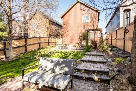 Tiny photo for 63137 Britta Street, Bend, OR 97703 (MLS # 220219663)
