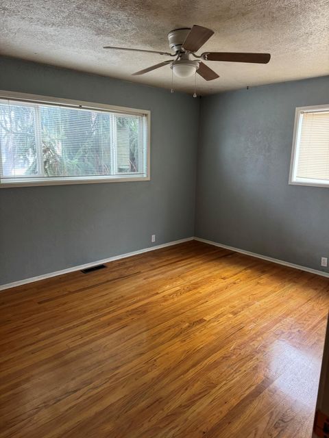 Tiny photo for 4785 Onyx Drive, Klamath Falls, OR 97603 (MLS # 220212497)