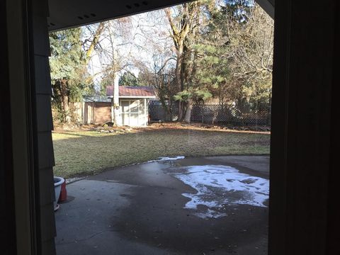 Tiny photo for 4785 Onyx Drive, Klamath Falls, OR 97603 (MLS # 220212497)