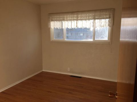 Tiny photo for 4785 Onyx Drive, Klamath Falls, OR 97603 (MLS # 220212497)