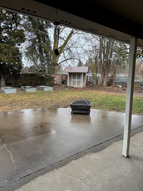 Tiny photo for 4785 Onyx Drive, Klamath Falls, OR 97603 (MLS # 220212497)