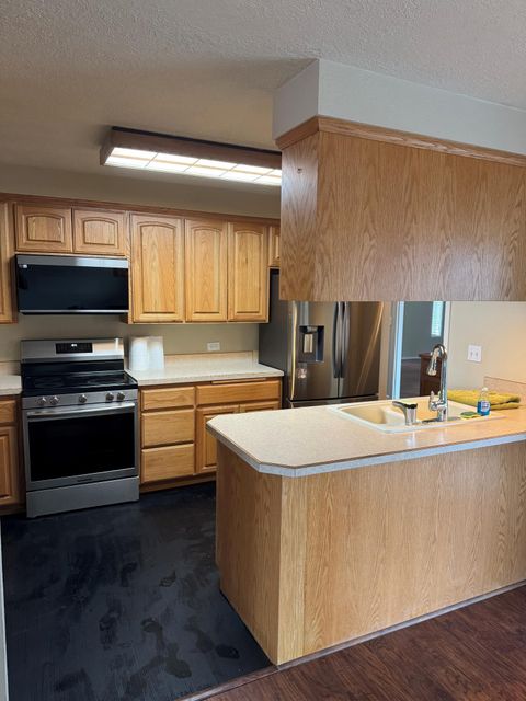 Tiny photo for 4785 Onyx Drive, Klamath Falls, OR 97603 (MLS # 220212497)