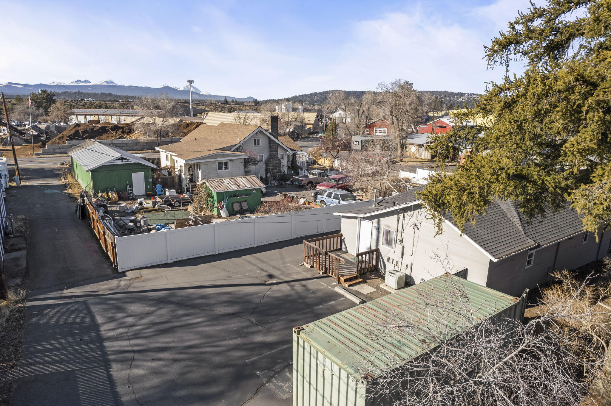 Terminal - Commercial Sale