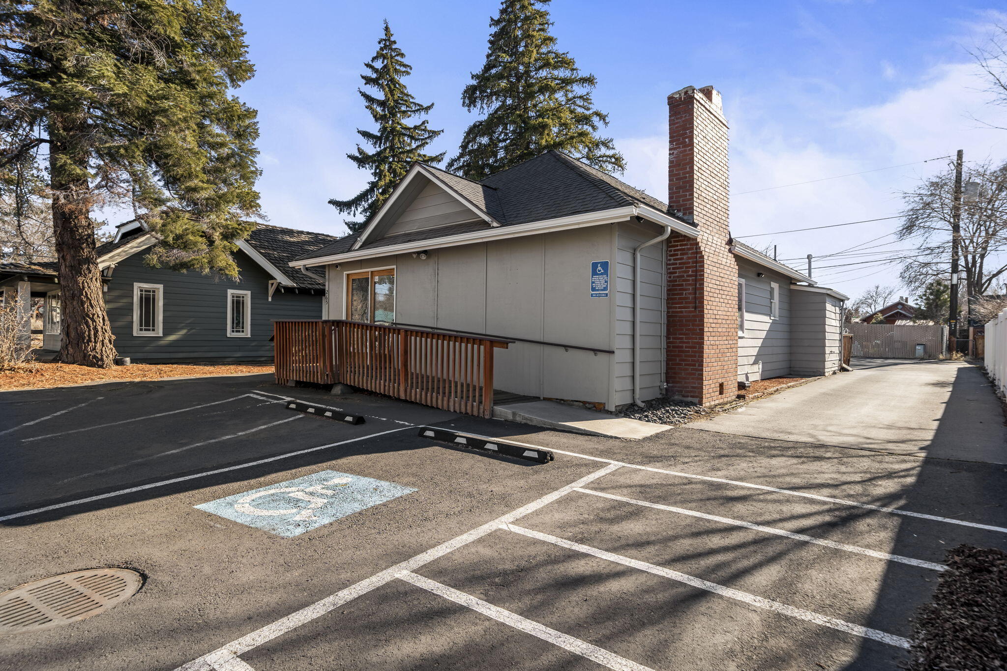 Terminal - Commercial Sale