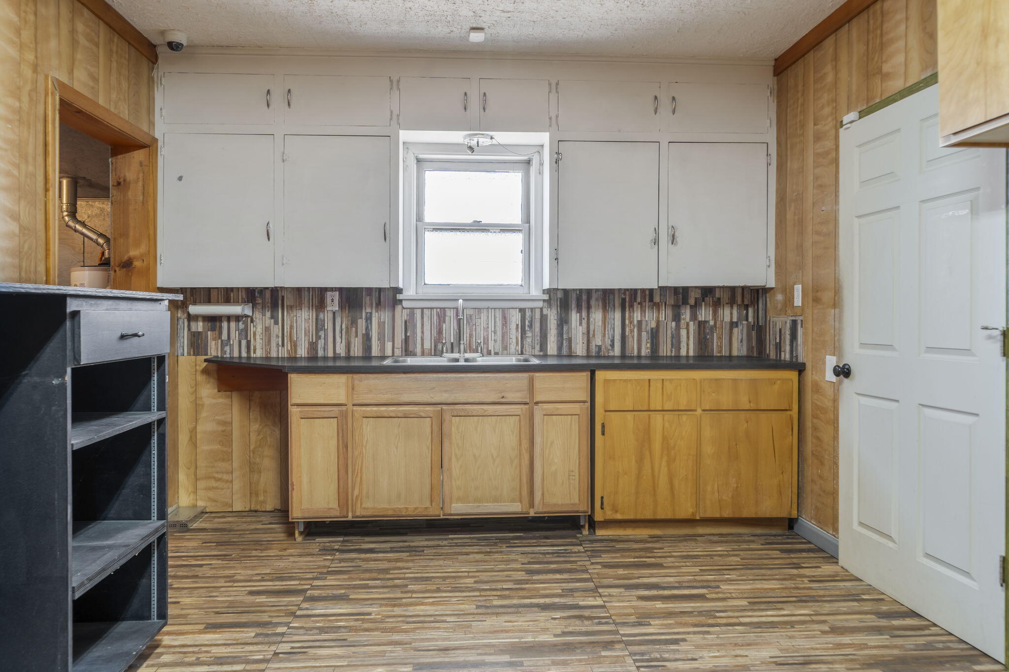 Terminal - Commercial Sale