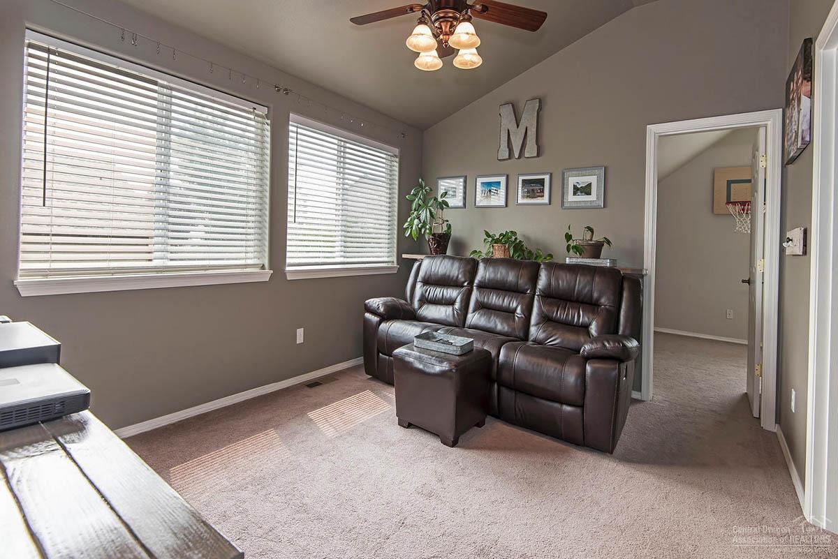 Glacier Ridge - Residential