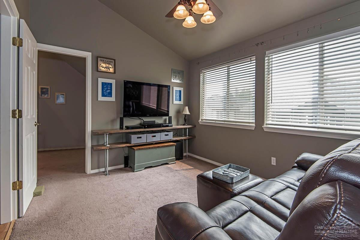 Glacier Ridge - Residential