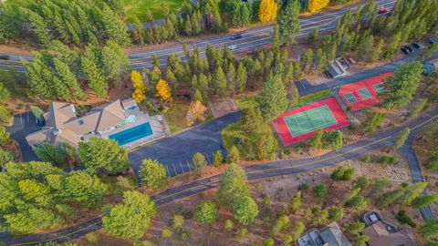 Tiny photo for 57022 Peppermill Circle #21A, Sunriver, OR 97707 (MLS # 220211653)