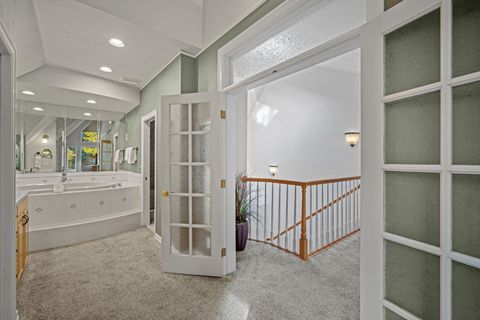 Tiny photo for 57022 Peppermill Circle #21A, Sunriver, OR 97707 (MLS # 220211653)