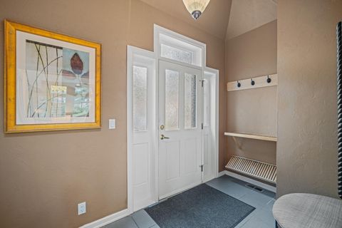 Tiny photo for 57022 Peppermill Circle #21A, Sunriver, OR 97707 (MLS # 220211653)