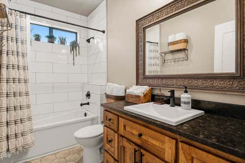 Tiny photo for 11474 Jubel Court, Redmond, OR 97756 (MLS # 220226302)