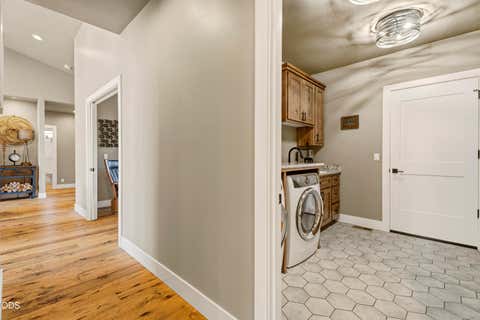 Tiny photo for 11474 Jubel Court, Redmond, OR 97756 (MLS # 220226302)
