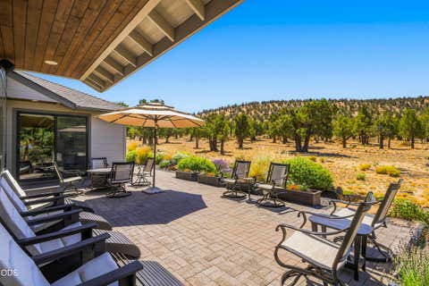 Tiny photo for 11474 Jubel Court, Redmond, OR 97756 (MLS # 220226302)