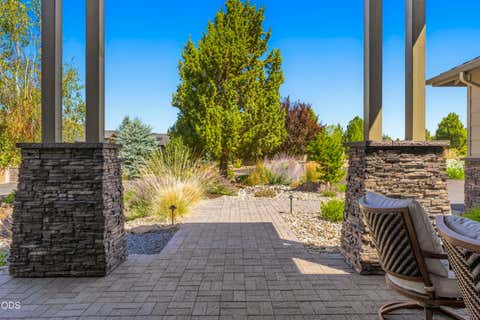 Tiny photo for 11474 Jubel Court, Redmond, OR 97756 (MLS # 220226302)