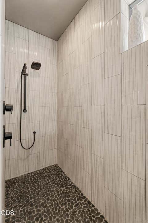 Tiny photo for 11474 Jubel Court, Redmond, OR 97756 (MLS # 220226302)
