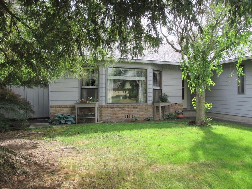 Impeccably maintained 3-bedroom/2-bath, 1,660sf home with an additional 240sf enclosed patio used as a garden room with double pane windows, recess ceiling light, ductless heating/AC system. The kitchen also has stainless, newer appliances. Hard wood floors, tile, carpet throughout the house. Extra large Master room with walk-in closet. Bay window in the living room, 10-yr roof with new covered gutters. 2-year old furnace, 64x17 R.V. parking, shed and seasonal creek.