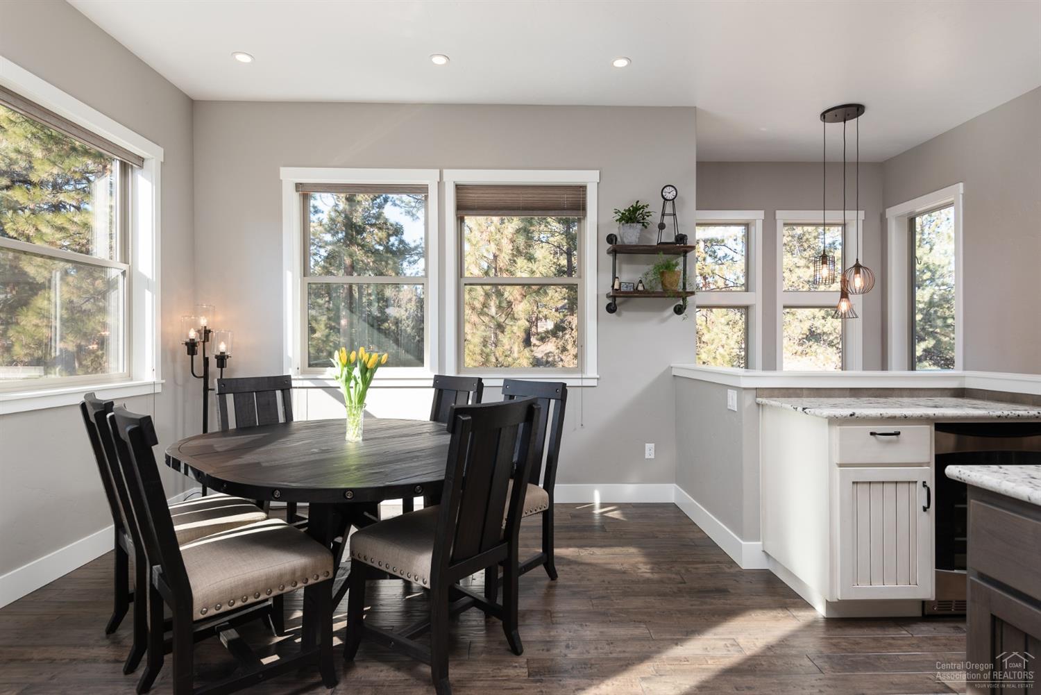 Skyliner Summit - Residential