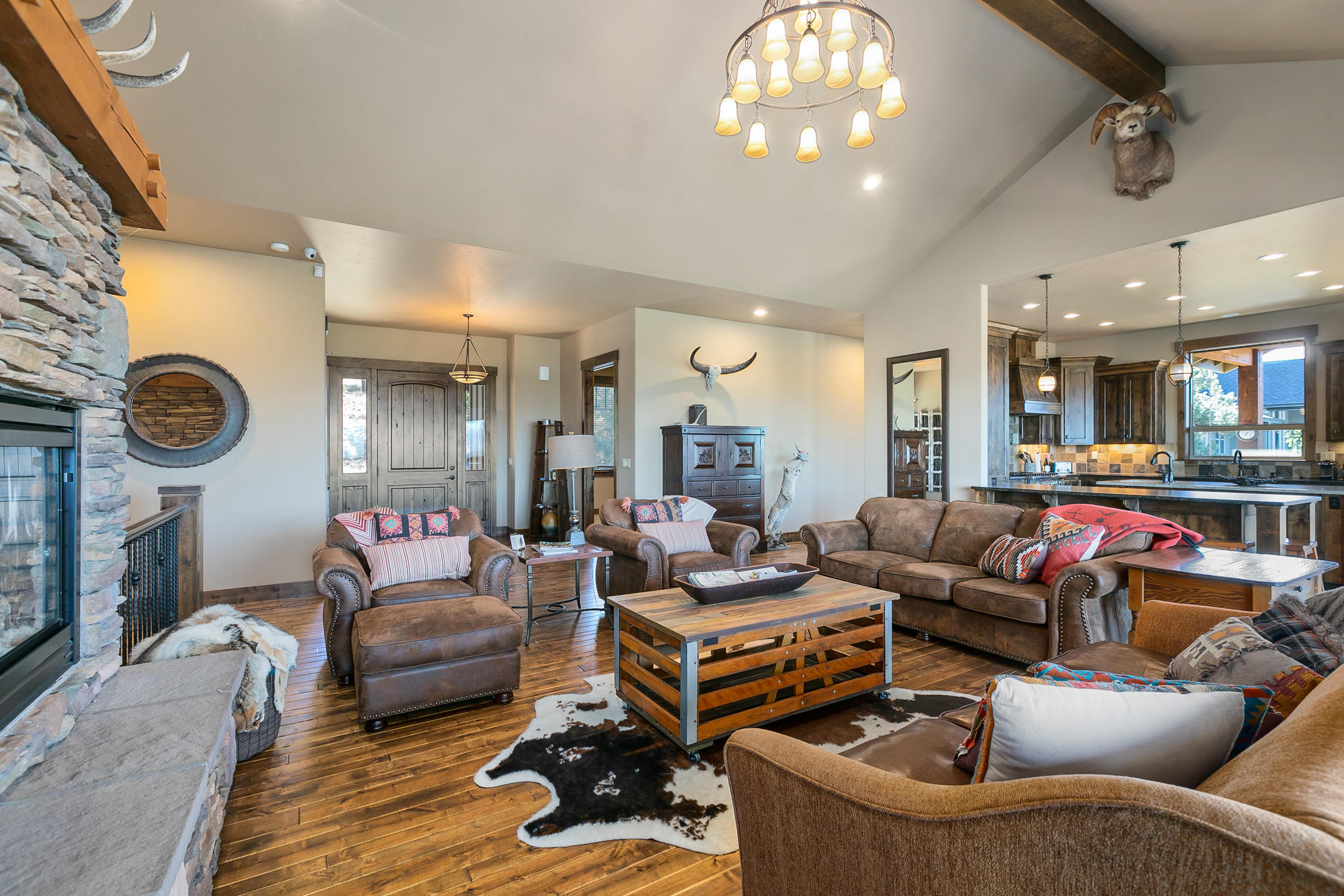 Eagle Crest - Residential