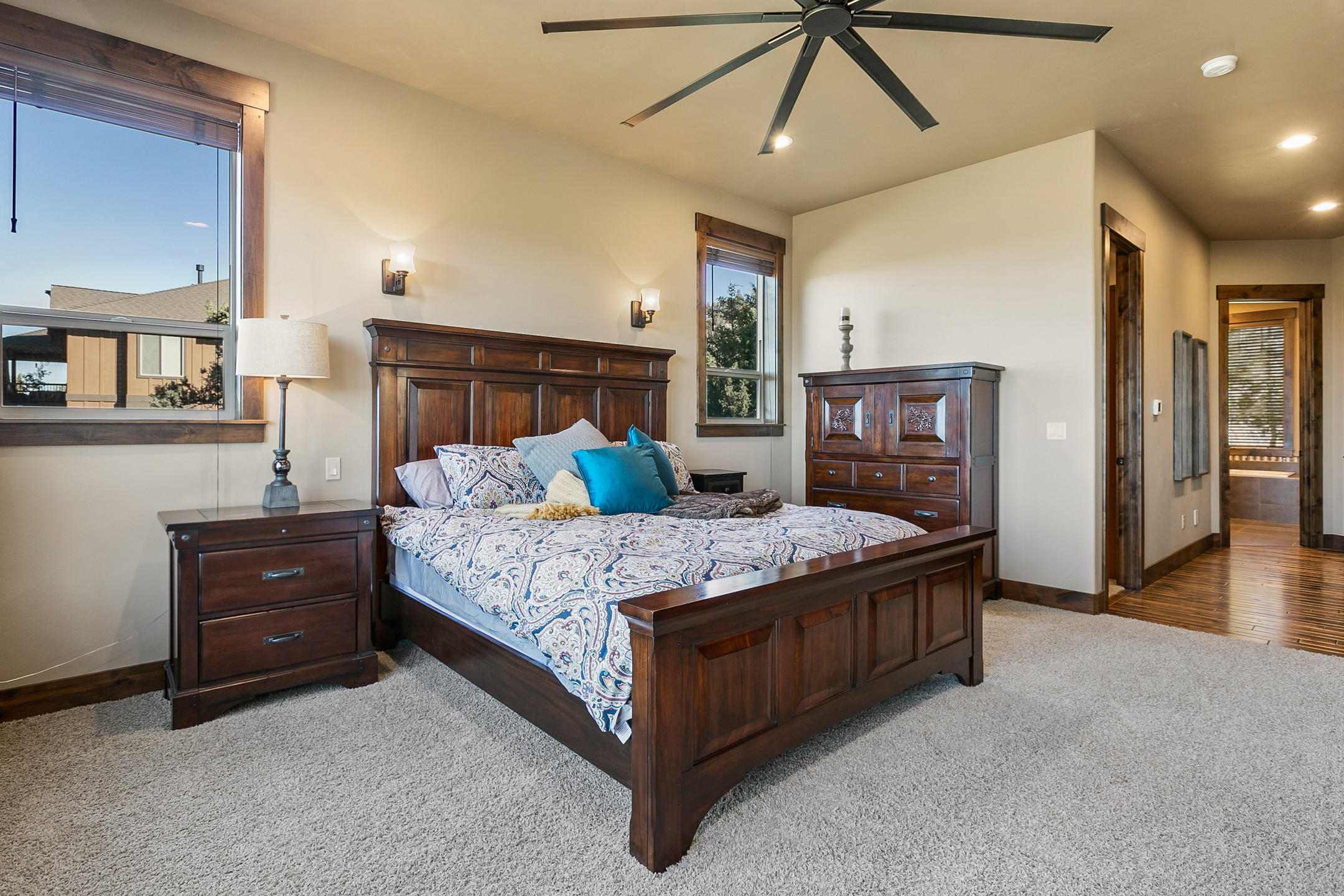 Eagle Crest - Residential