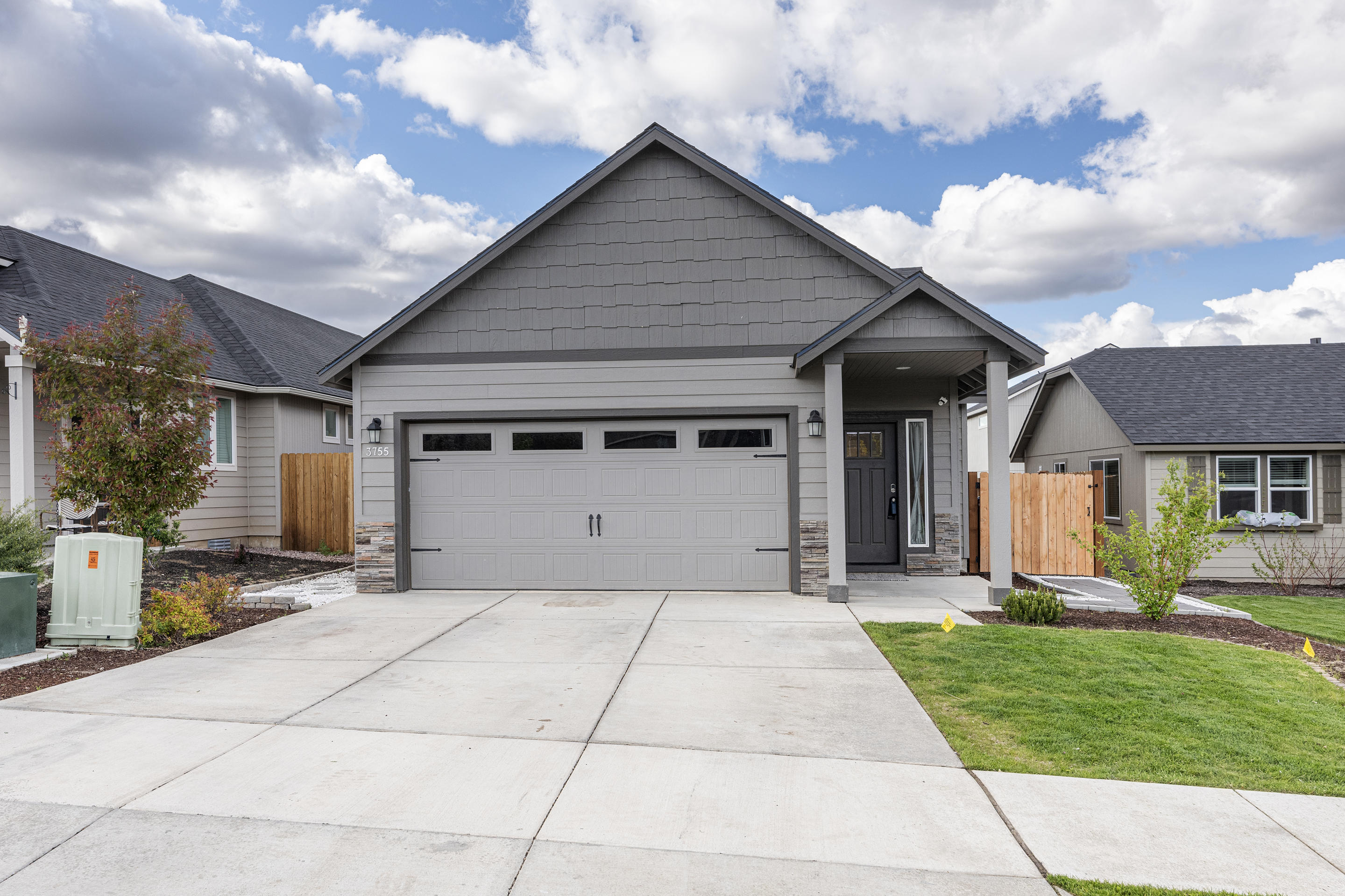 Obsidian Trails - Residential