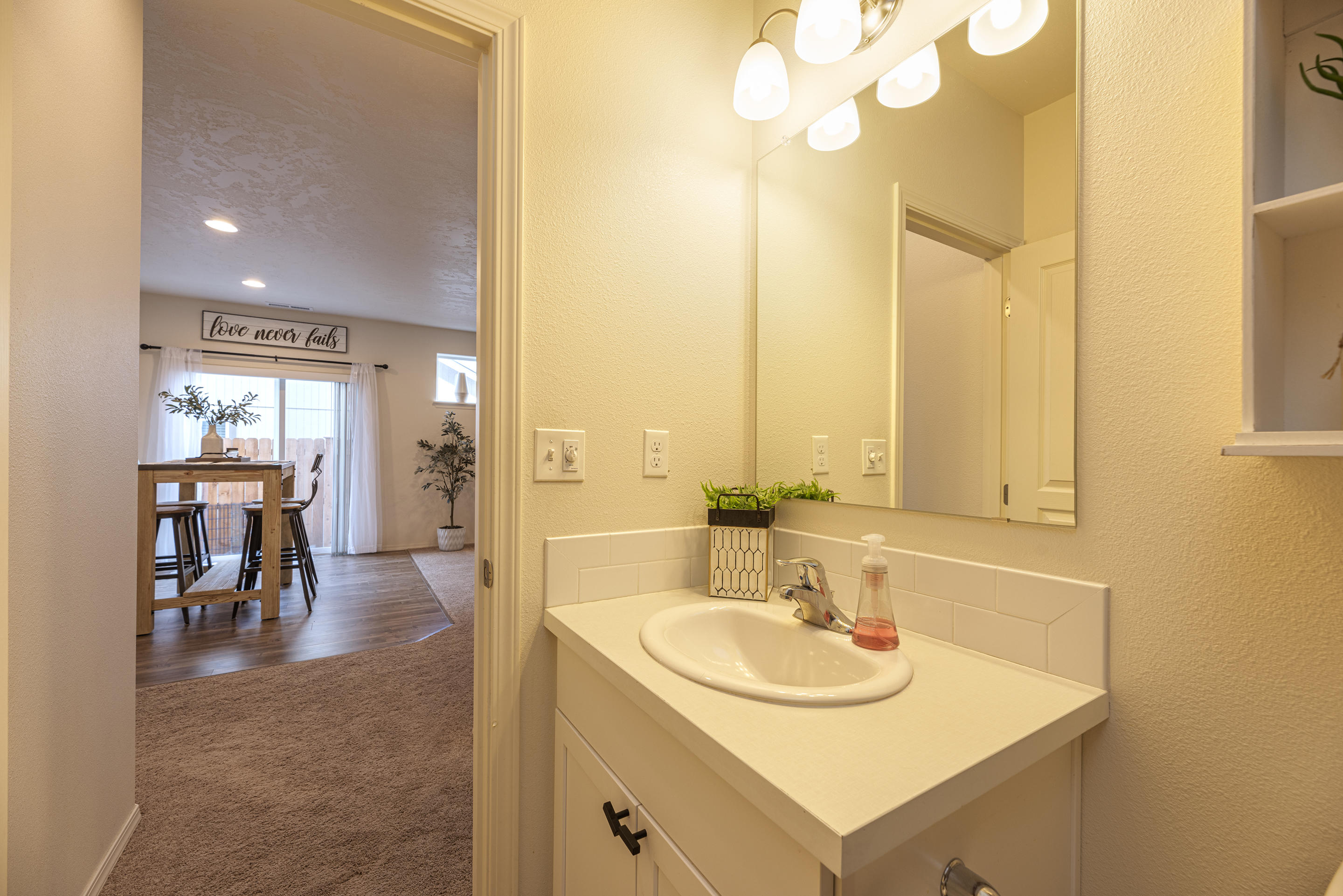 Obsidian Trails - Residential