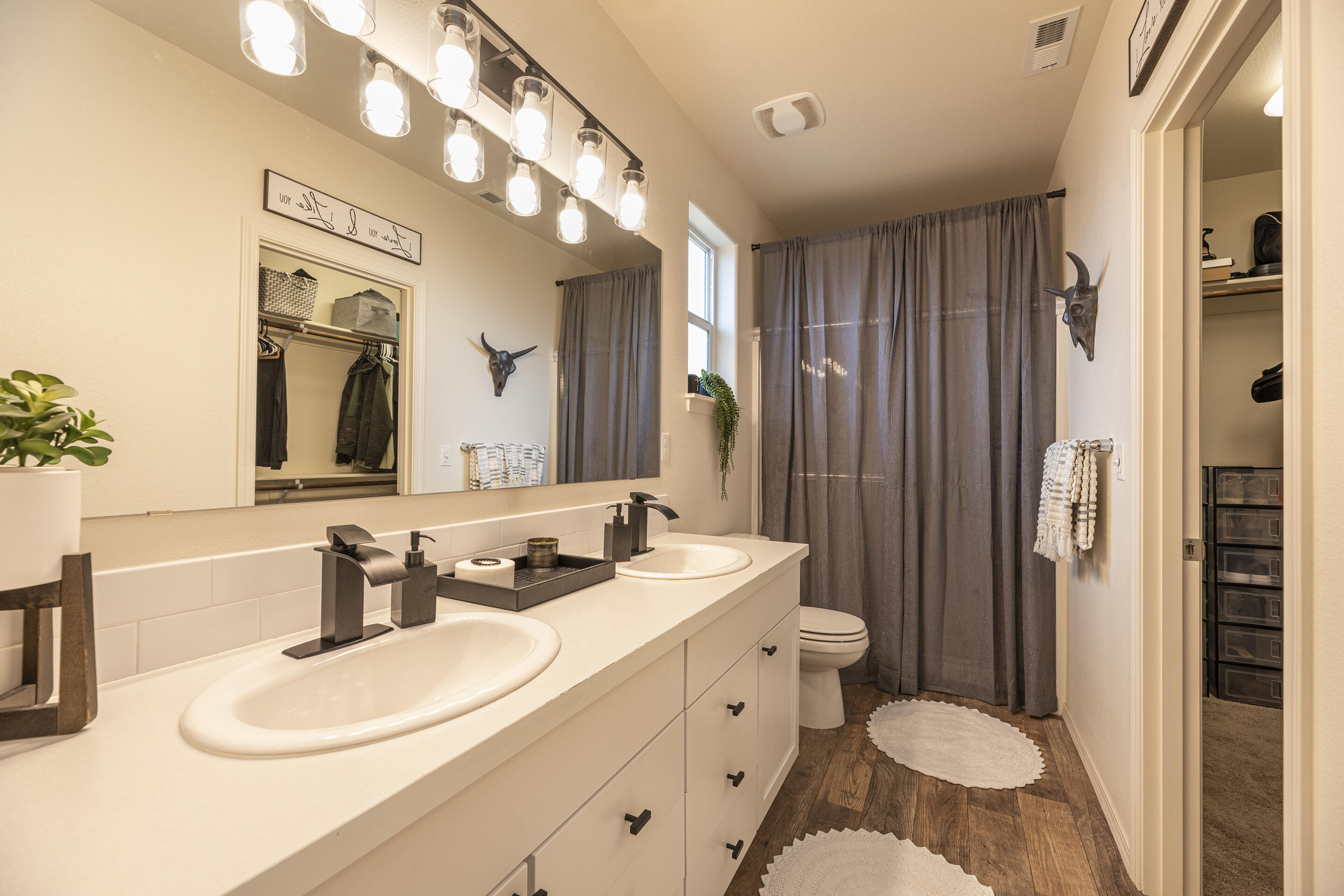 Obsidian Trails - Residential