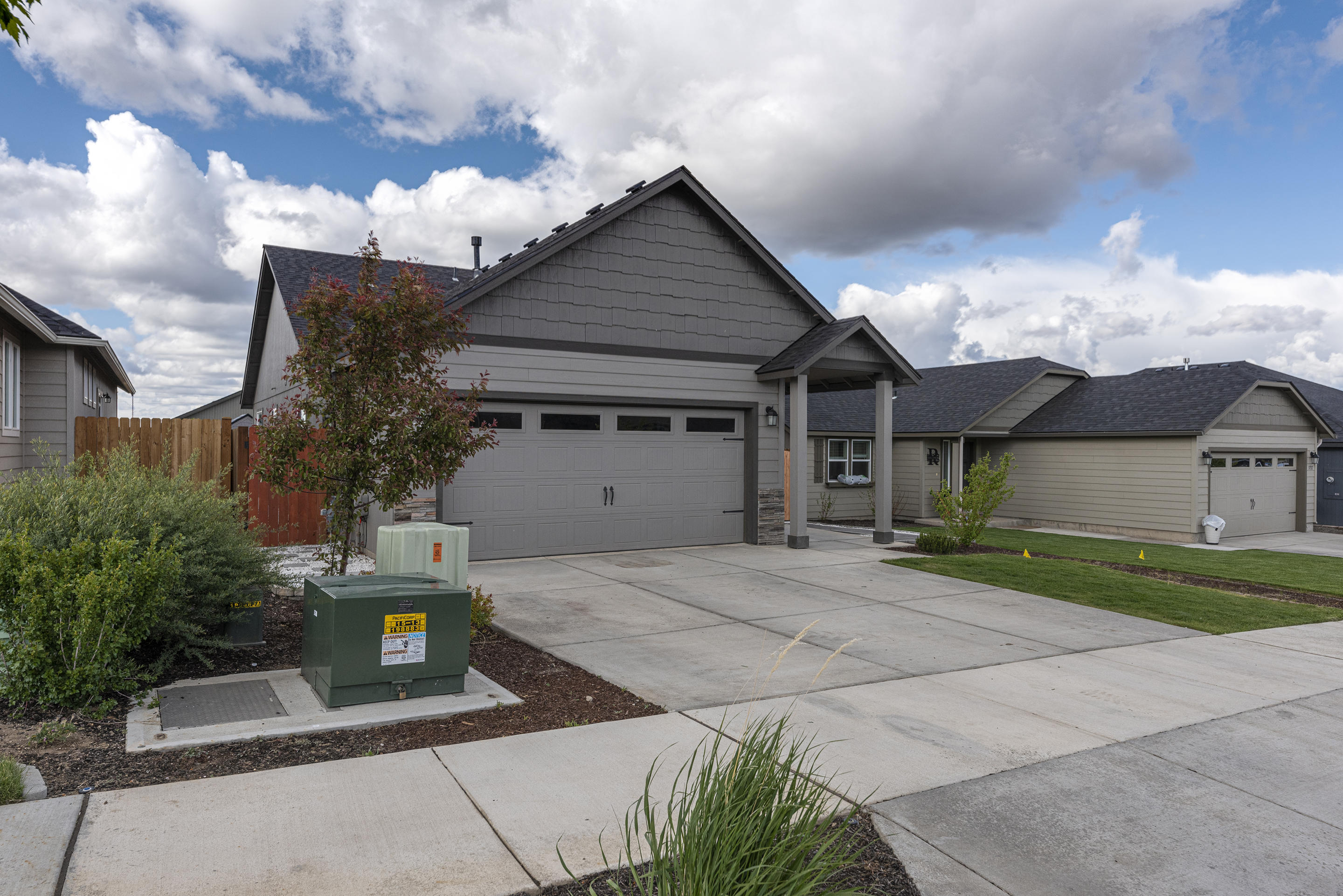 Obsidian Trails - Residential