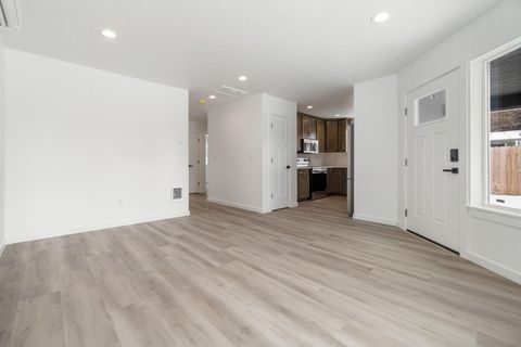 Tiny photo for 5963 Delaware Avenue, Klamath Falls, OR 97603 (MLS # 220215843)