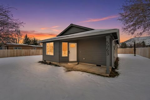 Photo of 5963 Delaware Avenue, Klamath Falls, OR 97603 (MLS # 220215843)
