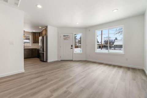 Tiny photo for 5963 Delaware Avenue, Klamath Falls, OR 97603 (MLS # 220215843)