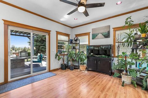 Tiny photo for 61097 Ferguson Court, Bend, OR 97702 (MLS # 220212106)