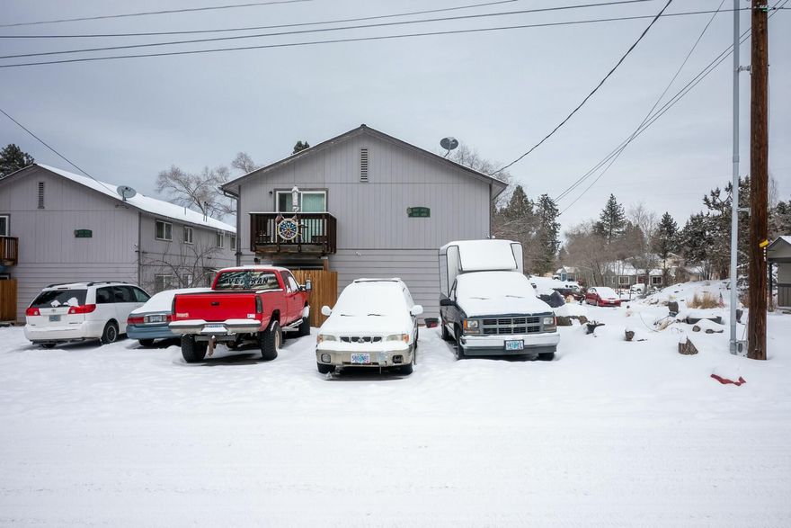 3 midtown 4 plexes currently pending and not available for showings. LOW INCOME HOUSING w/POTENTIAL ADDITIONAL TAX LIABILITY. Call listing agents for more information.