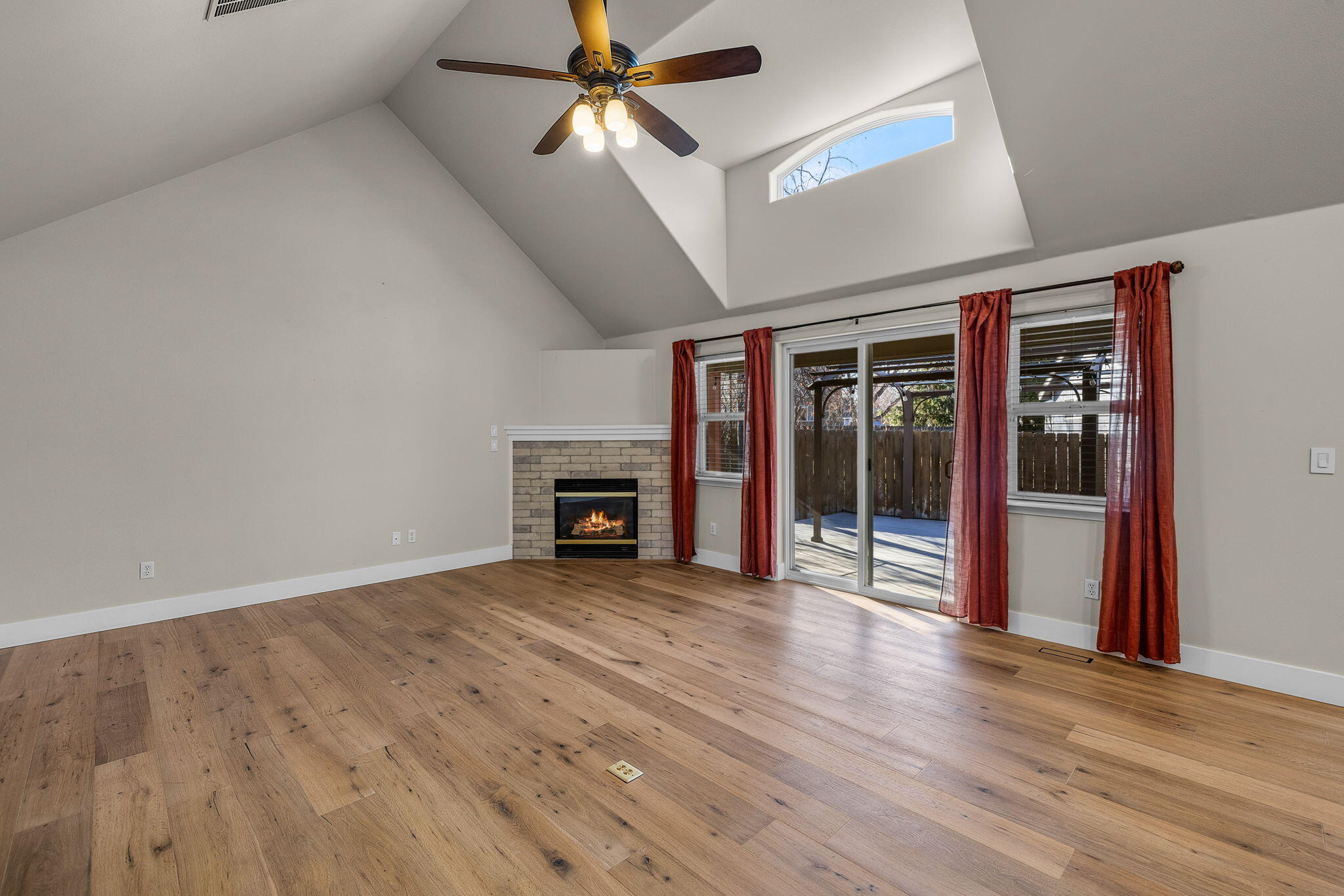 Mtn Glenn - Residential