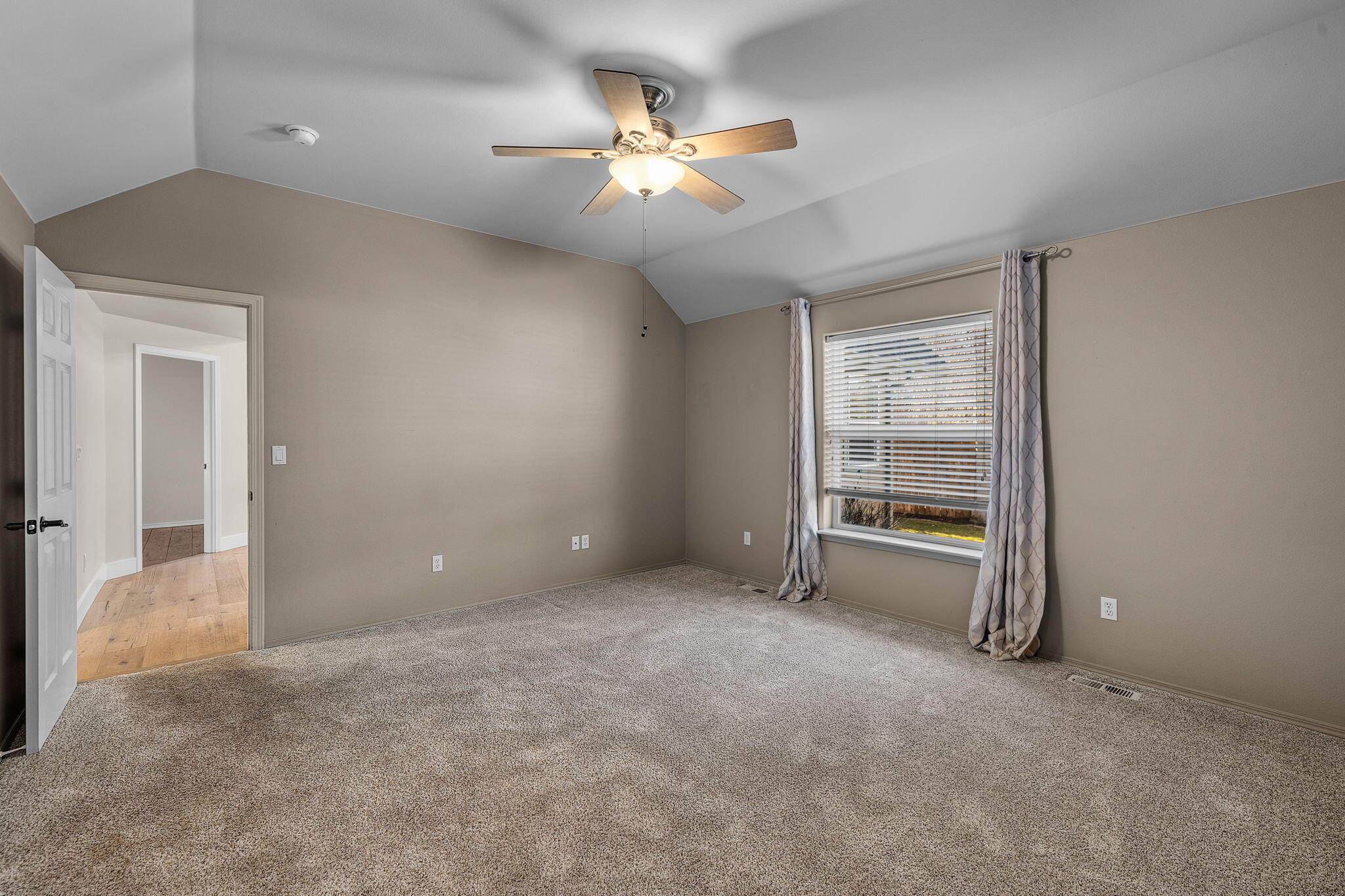 Mtn Glenn - Residential