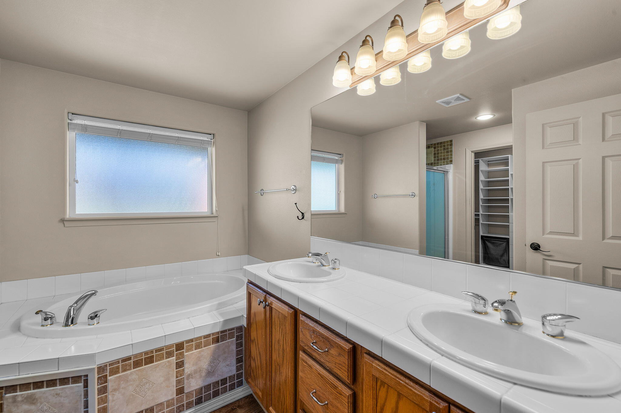 Mtn Glenn - Residential