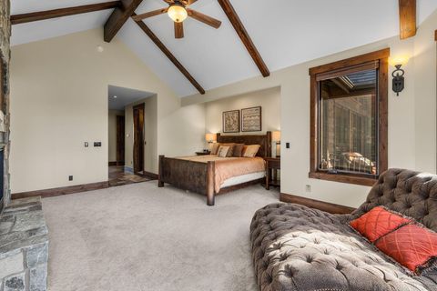 Tiny photo for 56373 Trailmere Circle, Bend, OR 97707 (MLS # 220219693)