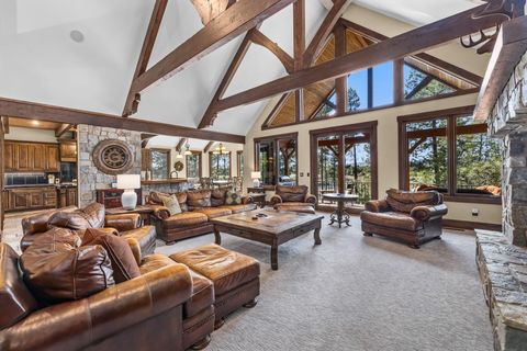 Tiny photo for 56373 Trailmere Circle, Bend, OR 97707 (MLS # 220219693)