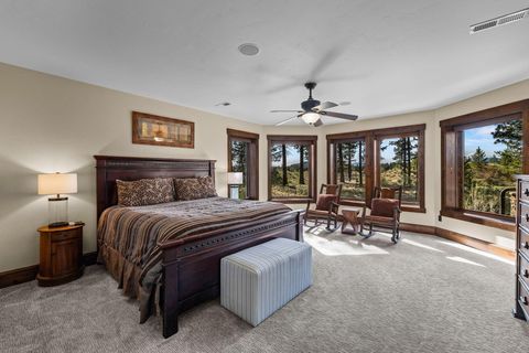 Tiny photo for 56373 Trailmere Circle, Bend, OR 97707 (MLS # 220219693)