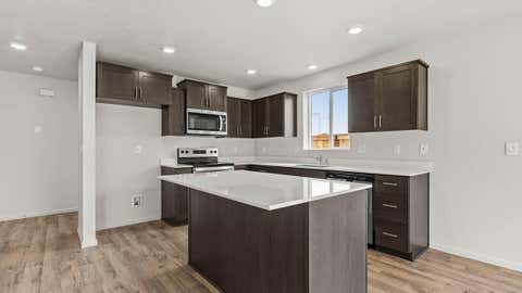 Tiny photo for 2570 Addysen Park Way, Medford, OR 97501 (MLS # 220224061)
