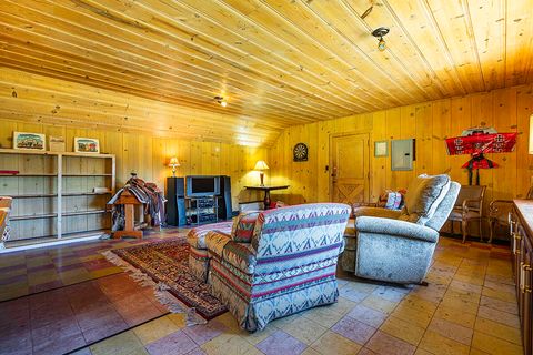 Tiny photo for 44335 Crater Lake Highway, Prospect, OR 97536 (MLS # 220209097)