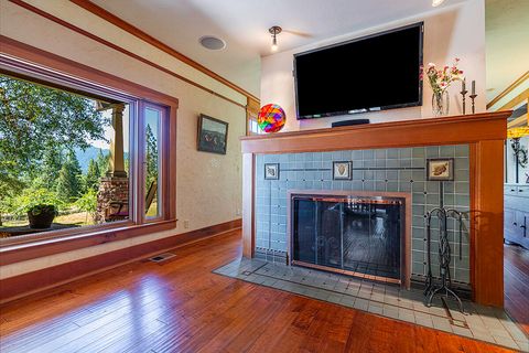 Tiny photo for 44335 Crater Lake Highway, Prospect, OR 97536 (MLS # 220209097)