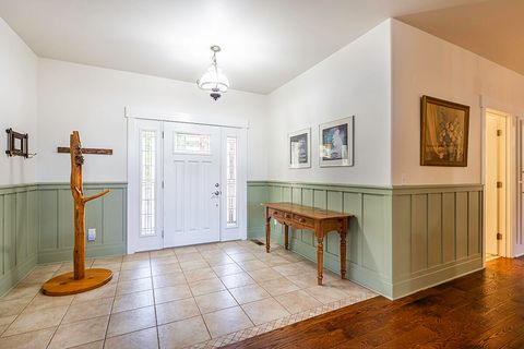 Tiny photo for 44335 Crater Lake Highway, Prospect, OR 97536 (MLS # 220209097)