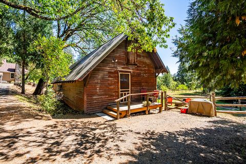 Tiny photo for 44335 Crater Lake Highway, Prospect, OR 97536 (MLS # 220209097)