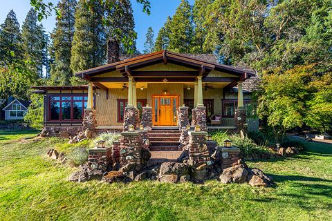 Tiny photo for 44335 Crater Lake Highway, Prospect, OR 97536 (MLS # 220209097)