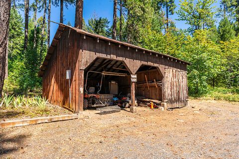 Tiny photo for 44335 Crater Lake Highway, Prospect, OR 97536 (MLS # 220209097)