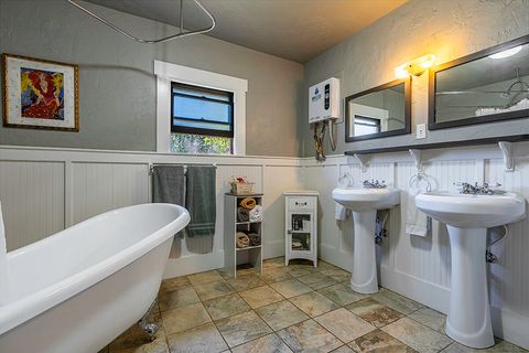 Tiny photo for 44335 Crater Lake Highway, Prospect, OR 97536 (MLS # 220209097)